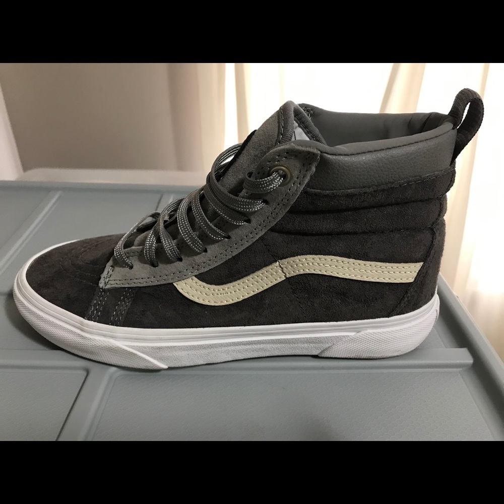 Gray High Top Vans - image 6